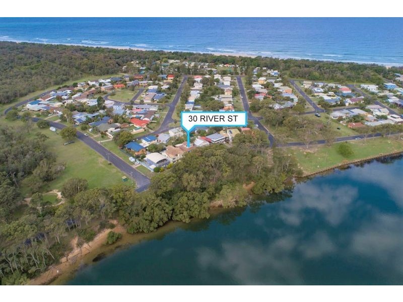 30 River Street, Mylestom NSW 2454