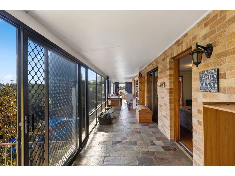 9 Mountview Crescent, Urunga NSW 2455