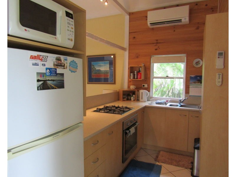 48 “Studio” Short Cut Road, Raleigh NSW 2454