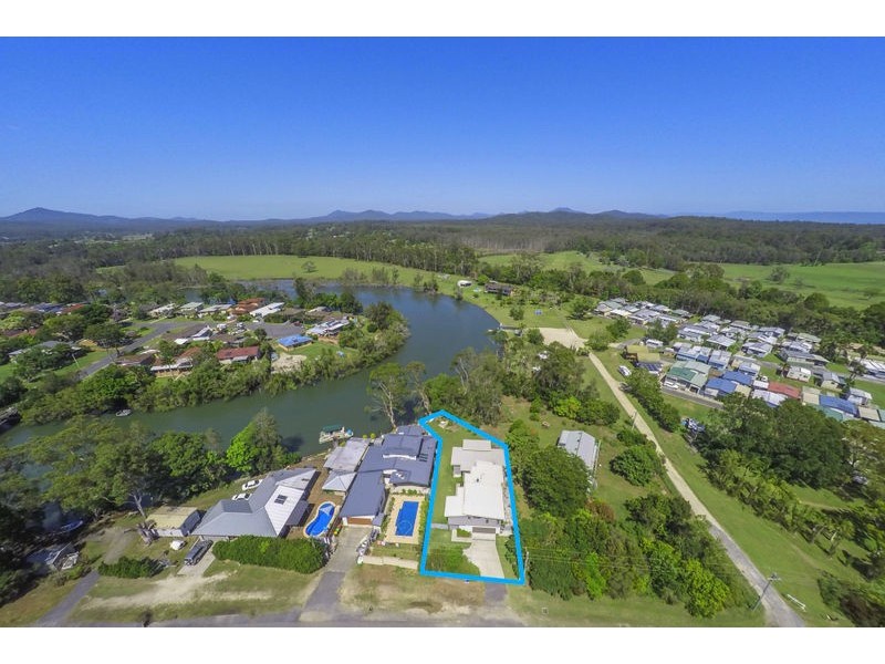 4419 Giinagay Way, Urunga NSW 2455