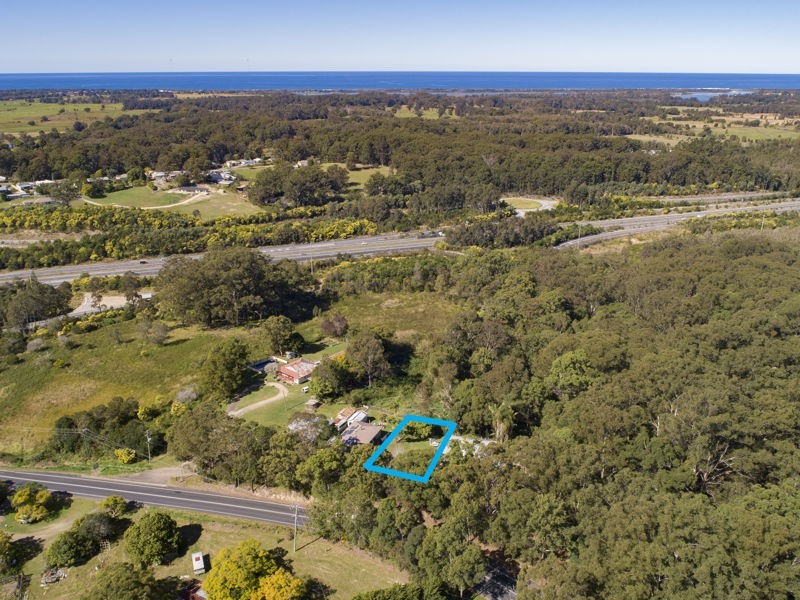 79 Waterfall Way, Raleigh NSW 2454