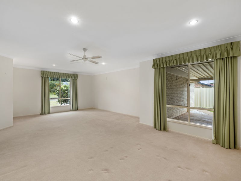 2 Lake Court, Urunga NSW 2455