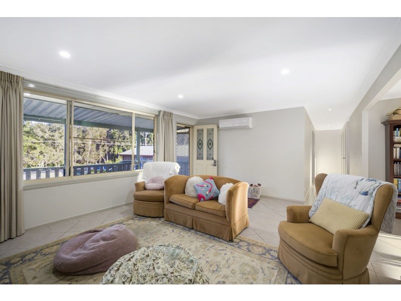 16 Hillside Drive, Urunga NSW 2455