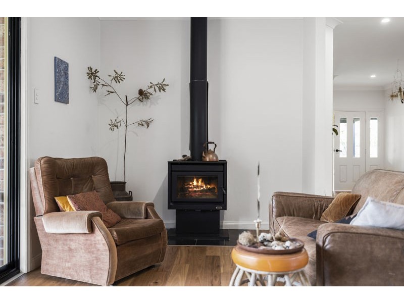 8 Odalberree Drive, Hungry Head, Urunga NSW 2455