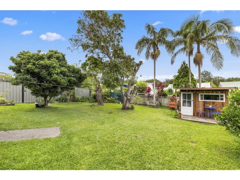 52 High Street, Urunga NSW 2455