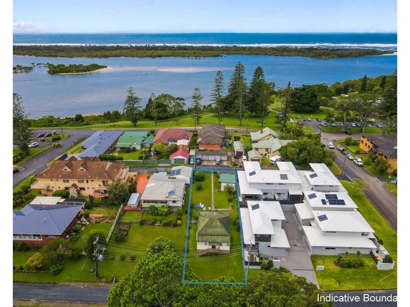 4 Bonville Street, Urunga NSW 2455