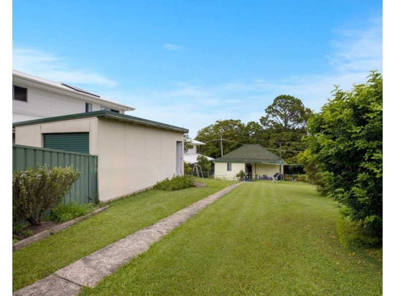 4 Bonville Street, Urunga NSW 2455