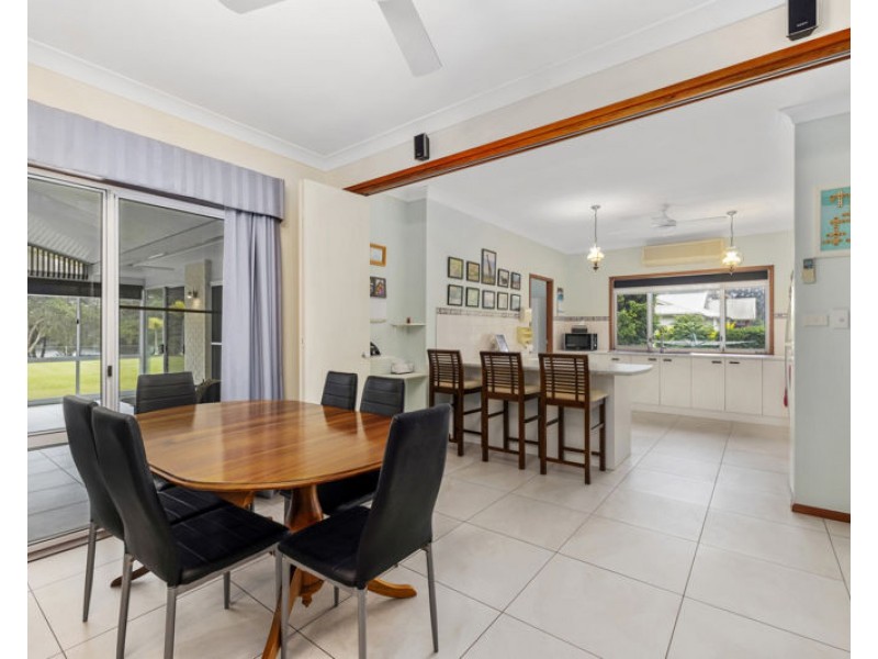 110 Newry Island Drive, Urunga NSW 2455
