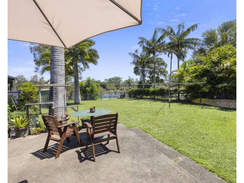 15 Newry Island Drive, Urunga NSW 2455