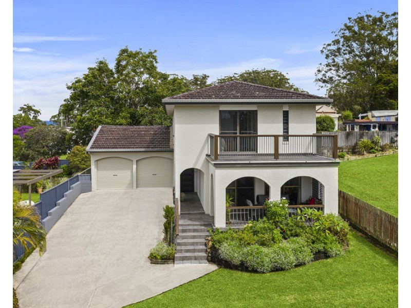 16 Moore Place, Urunga NSW 2455