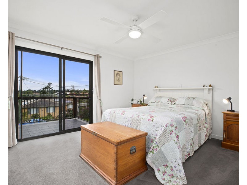 16 Moore Place, Urunga NSW 2455