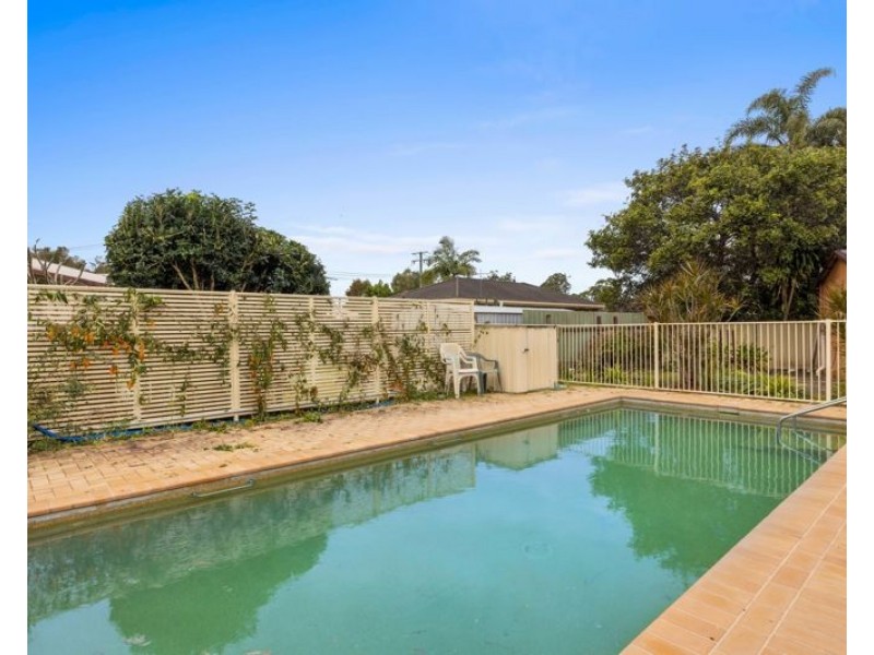 4 Yellow Rock Road, Urunga NSW 2455