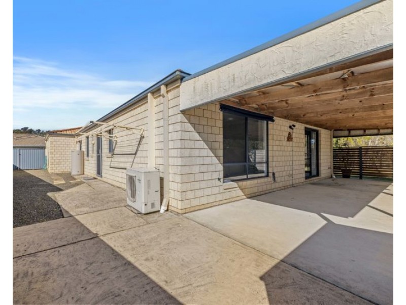 28 Lake Court, Urunga NSW 2455