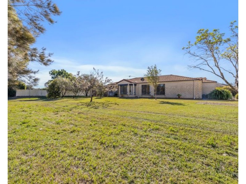 28 Lake Court, Urunga NSW 2455