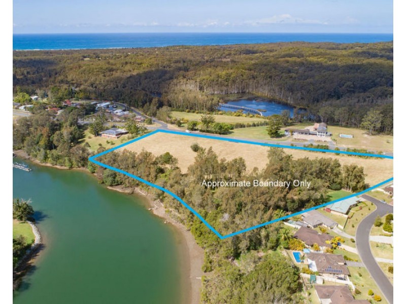 4 Riverwood Place, Urunga NSW 2455