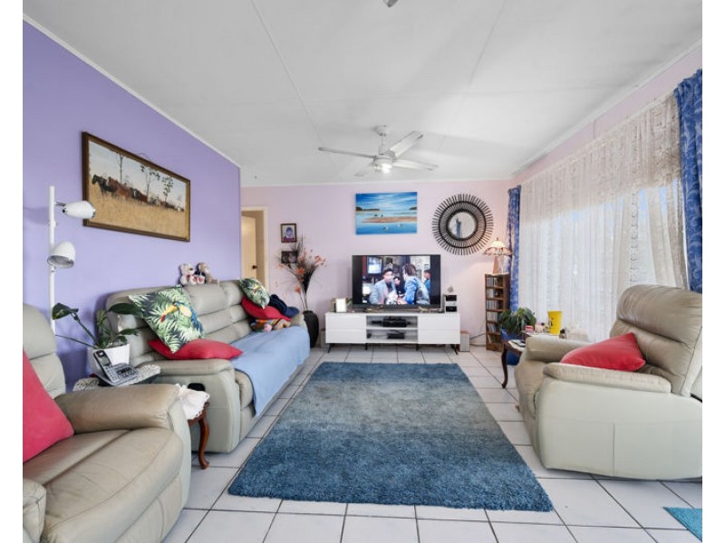 15 Rowley Street, Mylestom NSW 2454