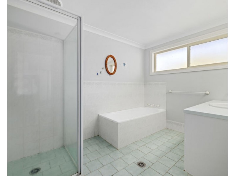 6 Yellow Rock Road, Urunga NSW 2455