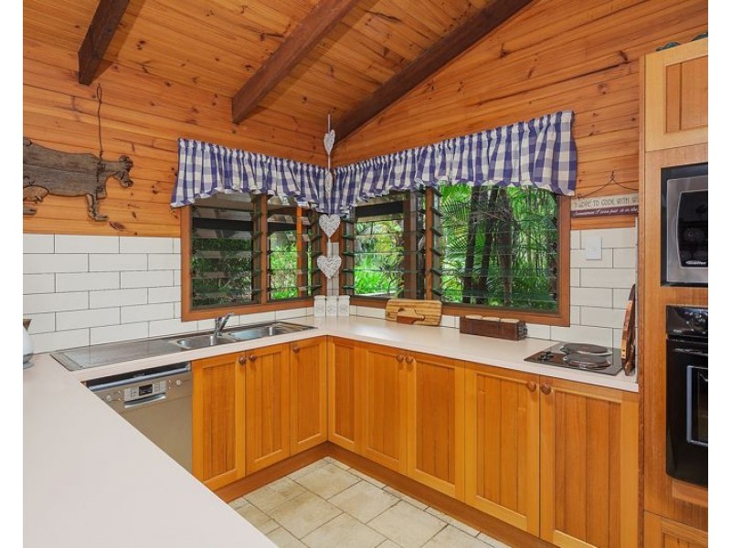 42 Hillside Drive, Urunga NSW 2455