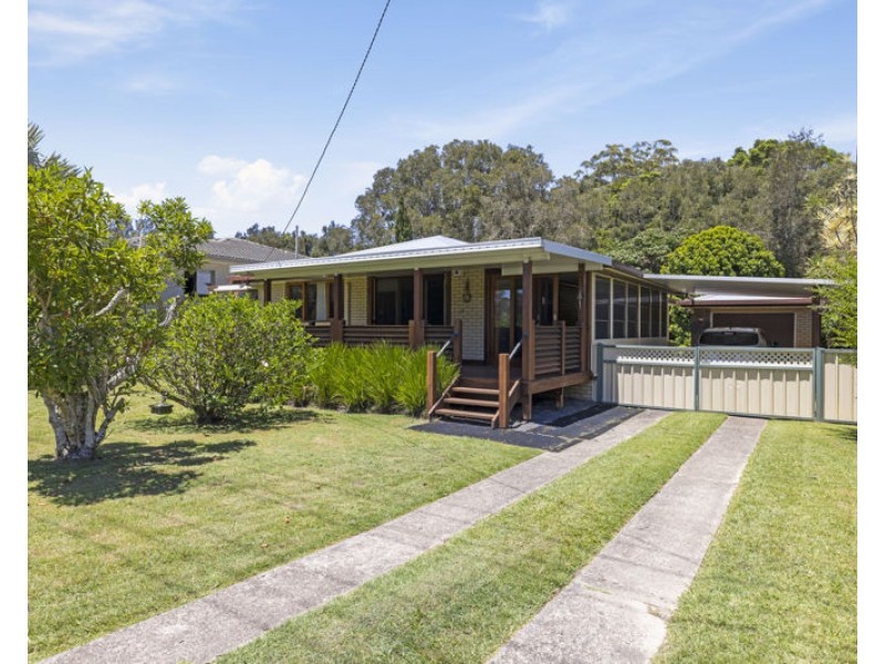 17 Bellingen Street, Urunga NSW 2455