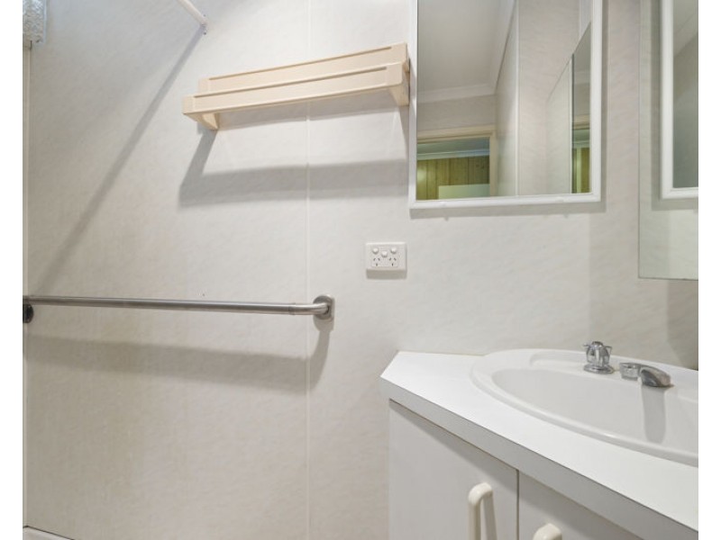 27/4 Riverwood Place, Urunga NSW 2455