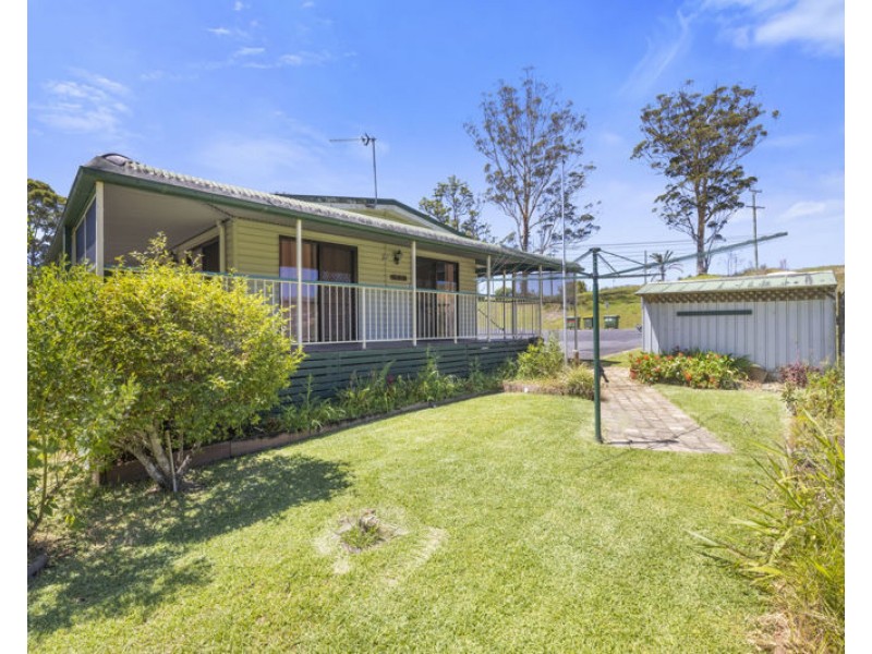 27/4 Riverwood Place, Urunga NSW 2455