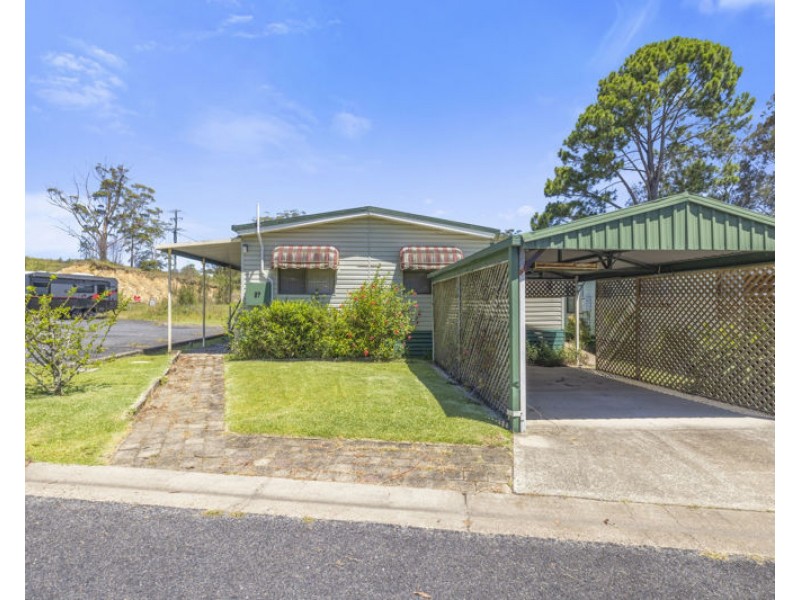 27/4 Riverwood Place, Urunga NSW 2455