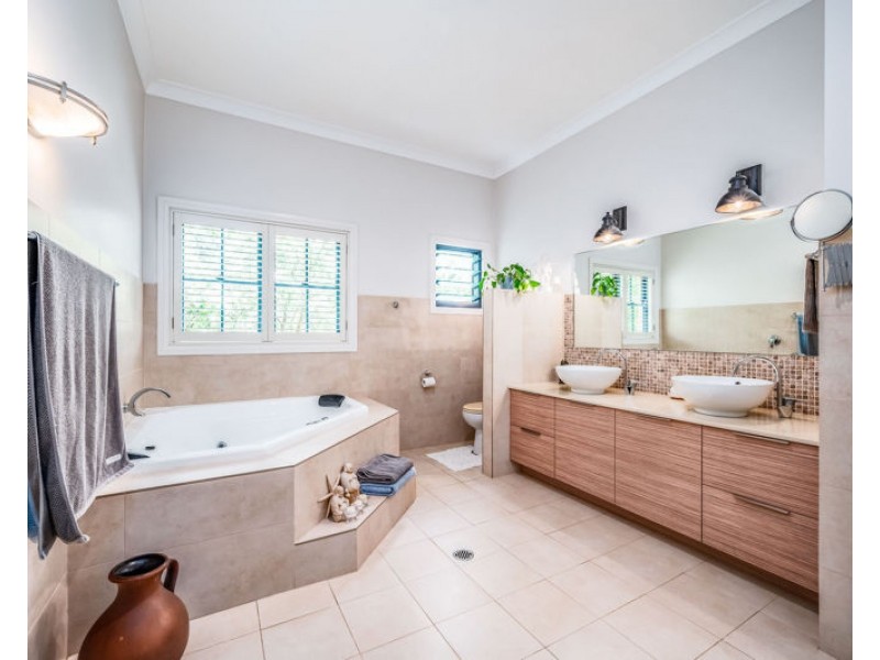 12 Perrys Road, Repton NSW 2454