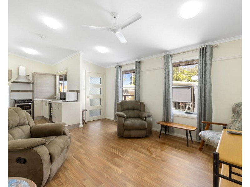 8/4 Riverwood Place, Urunga NSW 2455