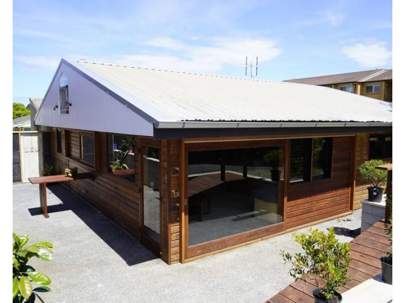 29 Orara Street “Back House”, Urunga NSW 2455