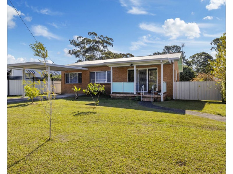 11 Raleigh Street, Urunga NSW 2455