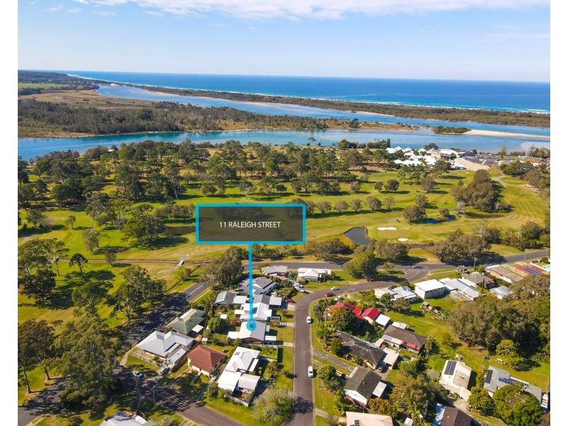 11 Raleigh Street, Urunga NSW 2455