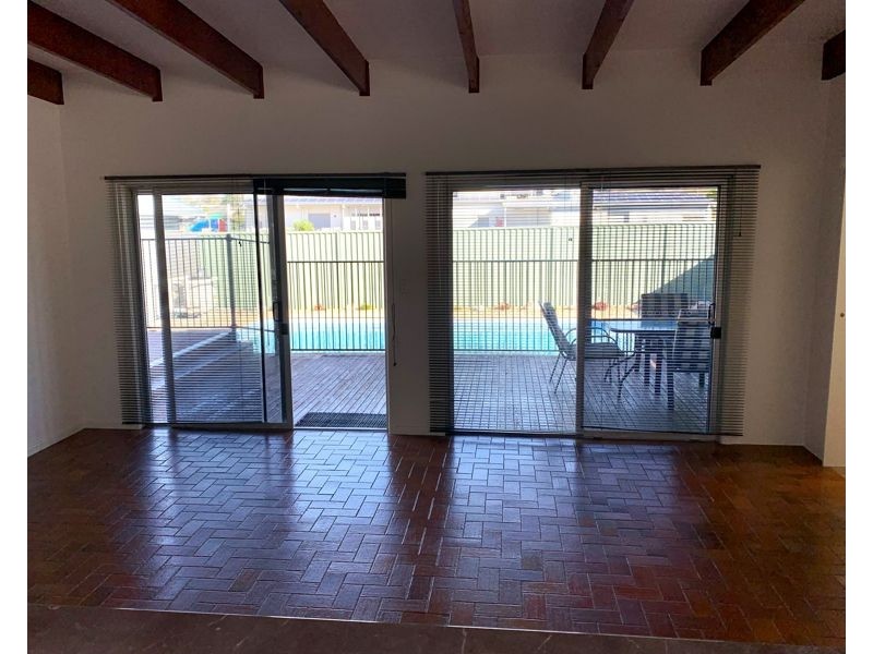 9 Bowra Street, Urunga NSW 2455