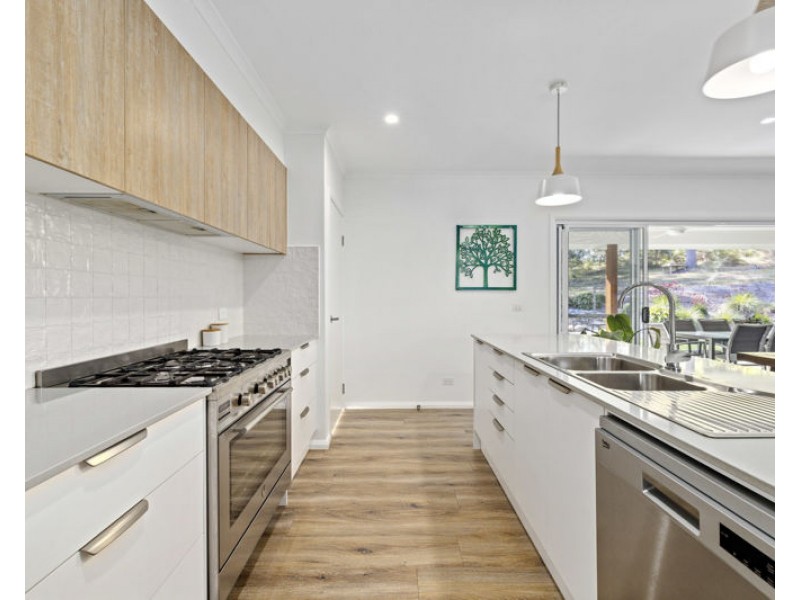 15 Oyster Drive, Valla NSW 2448