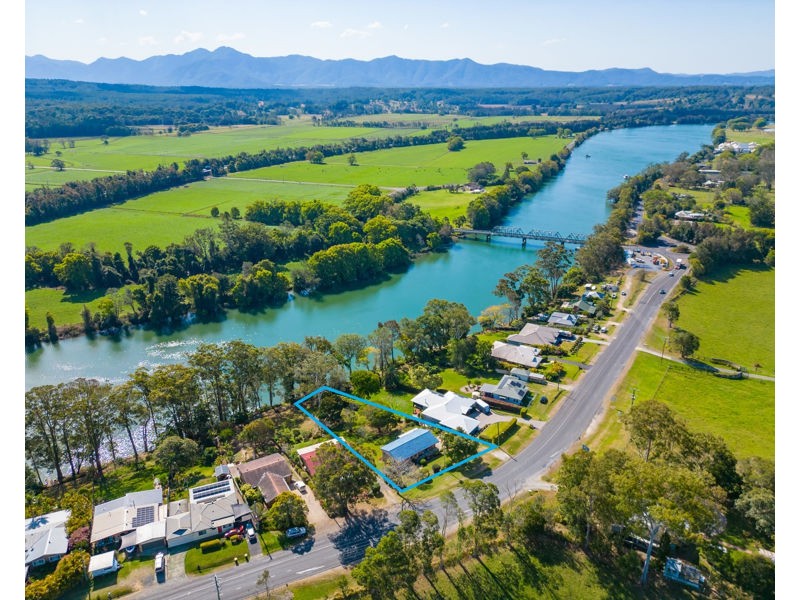 30 Old Pacific Hwy, Raleigh NSW 2454