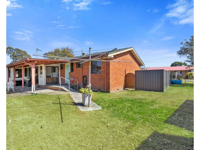 2 Island Place, Urunga NSW 2455