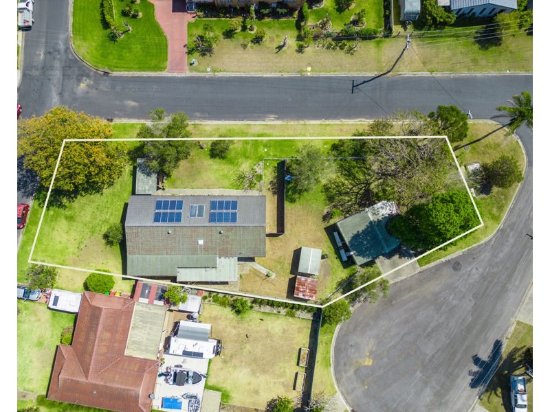 2 Island Place, Urunga NSW 2455