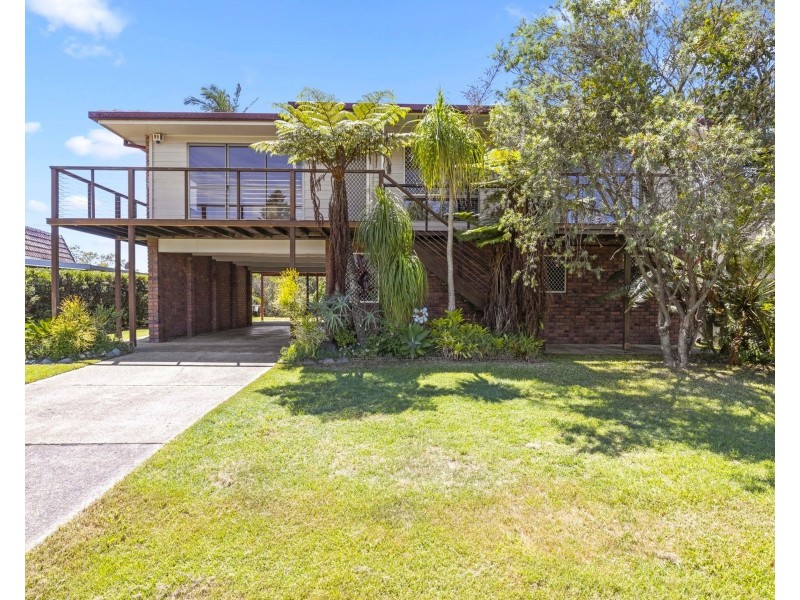 18 Island Place, Urunga NSW 2455