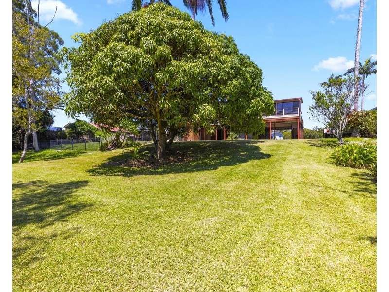 18 Island Place, Urunga NSW 2455