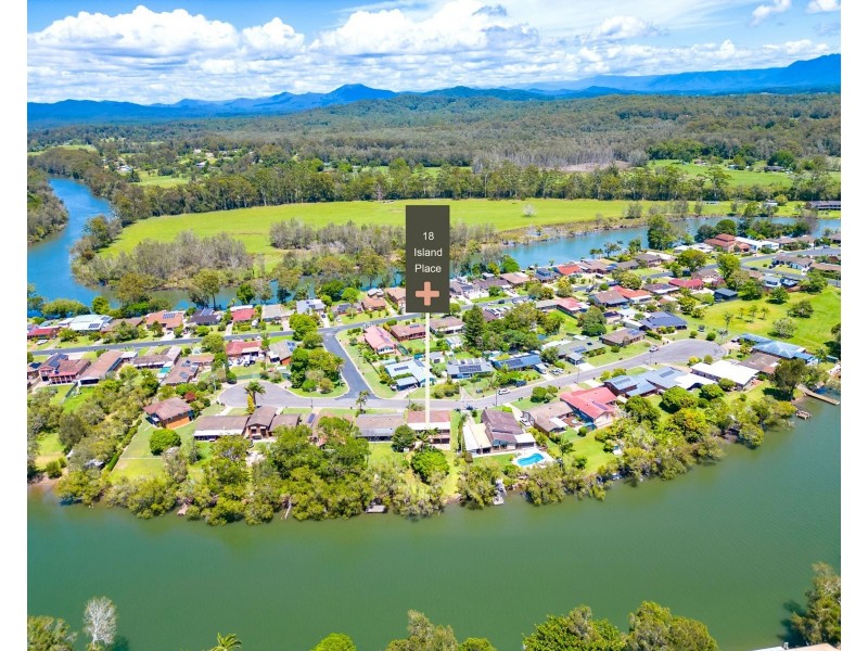 18 Island Place, Urunga NSW 2455