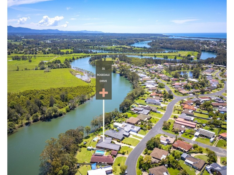 35 Rosedale Drive, Urunga NSW 2455