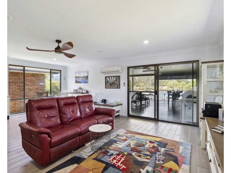 17 Newry Island Drive, Urunga NSW 2455