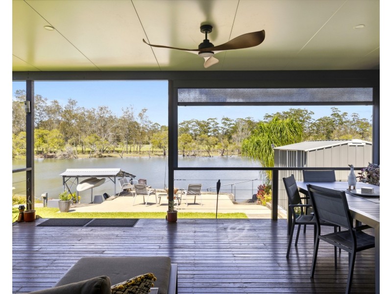 17 Newry Island Drive, Urunga NSW 2455