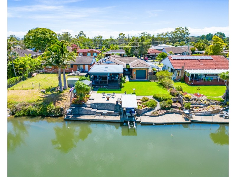 17 Newry Island Drive, Urunga NSW 2455