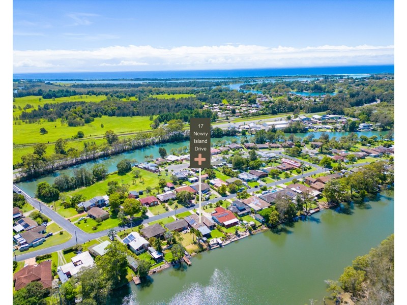 17 Newry Island Drive, Urunga NSW 2455