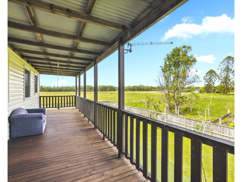 44 Walter Street, Raleigh NSW 2454