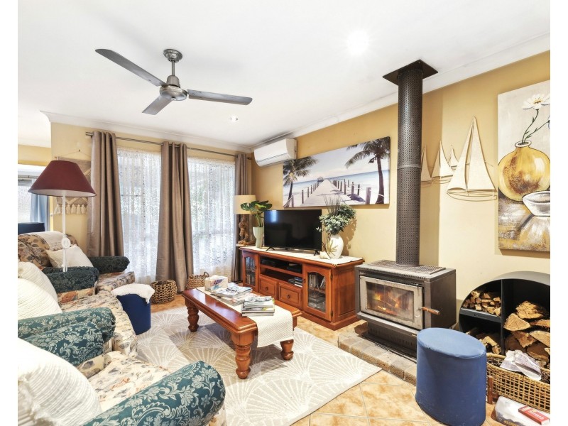 12 Allison Place, Urunga NSW 2455