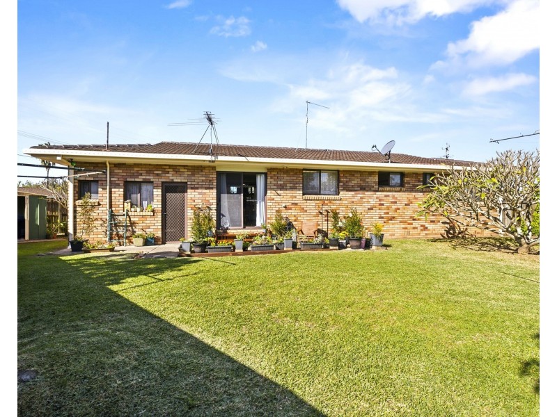 2 Elizabeth Drive, Urunga NSW 2455