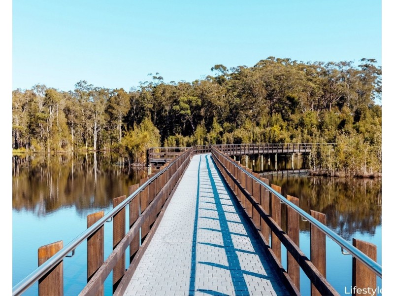 15 Angophora Crescent, Urunga NSW 2455