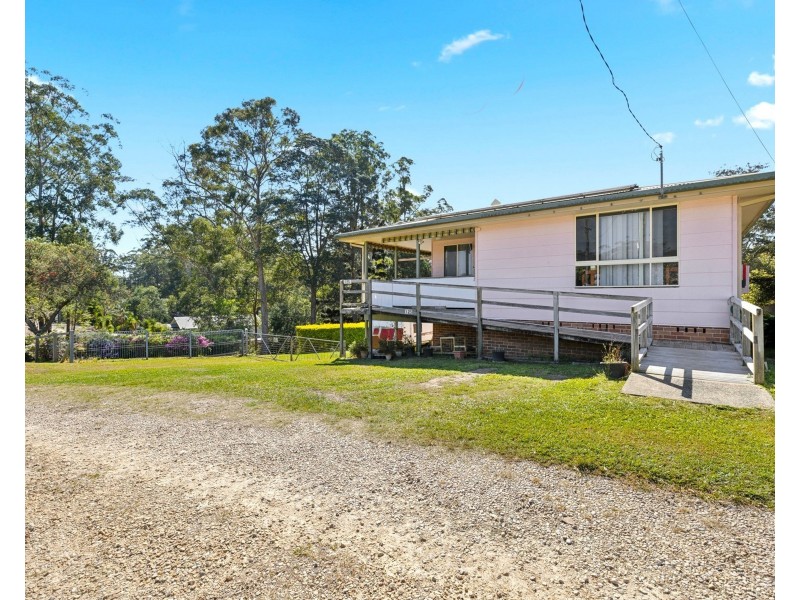 125 Old Pacific Highway, Raleigh NSW 2454