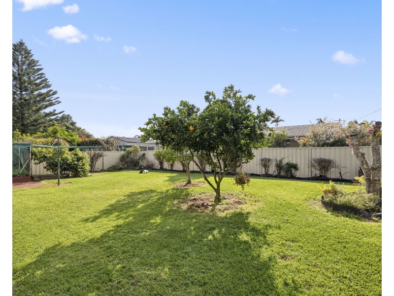 1A Island Place, Urunga NSW 2455